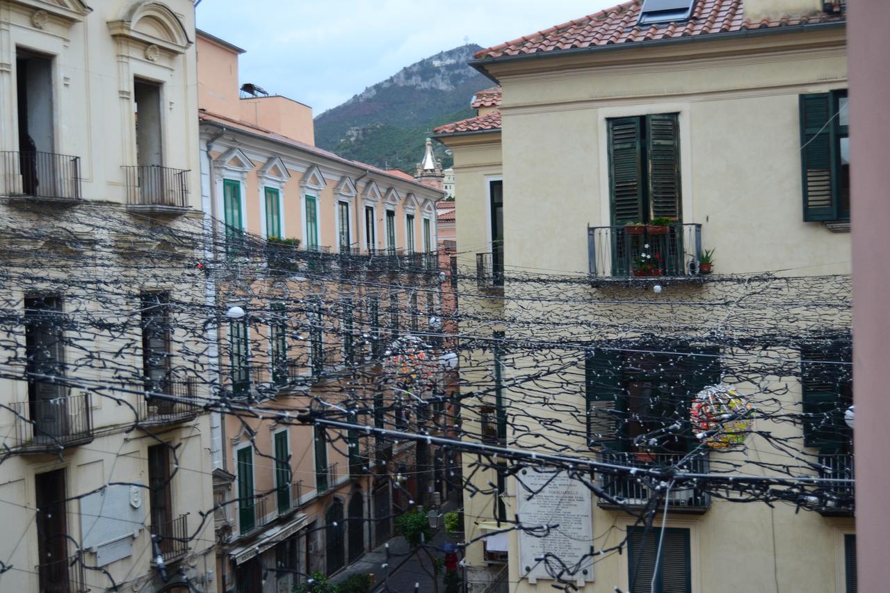 Via Roma Apartment Deluxe Salerno Eksteriør bilde